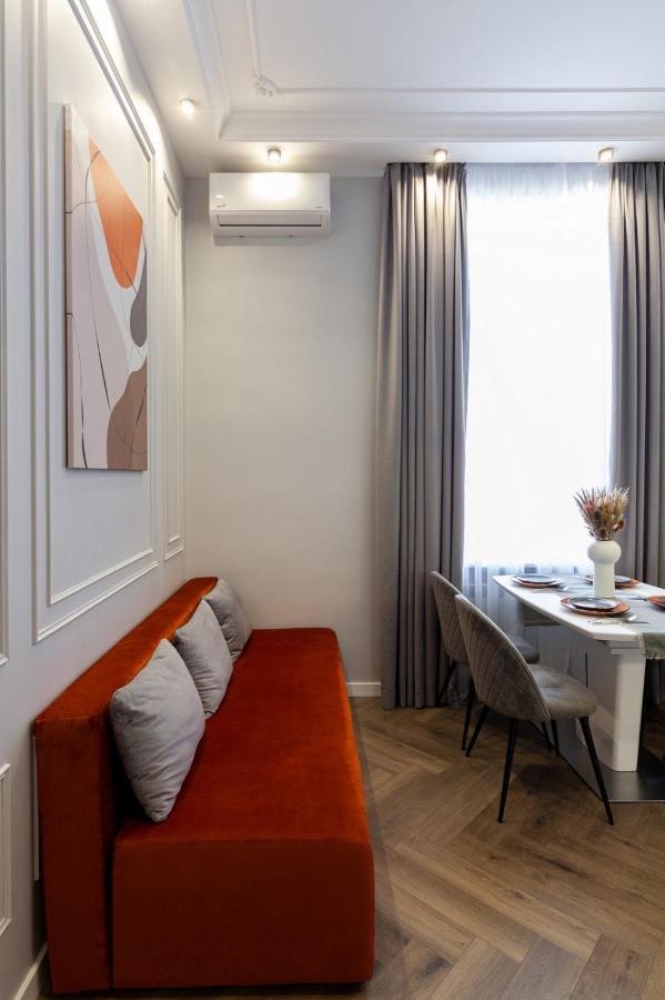 Кості Левицького 11 Lviv Ngoại thất bức ảnh