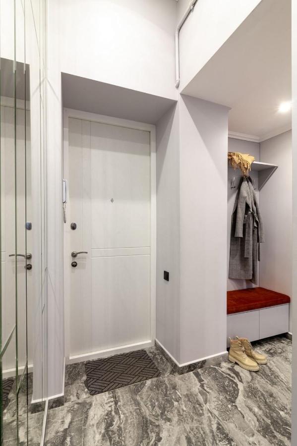 Кості Левицького 11 Lviv Ngoại thất bức ảnh