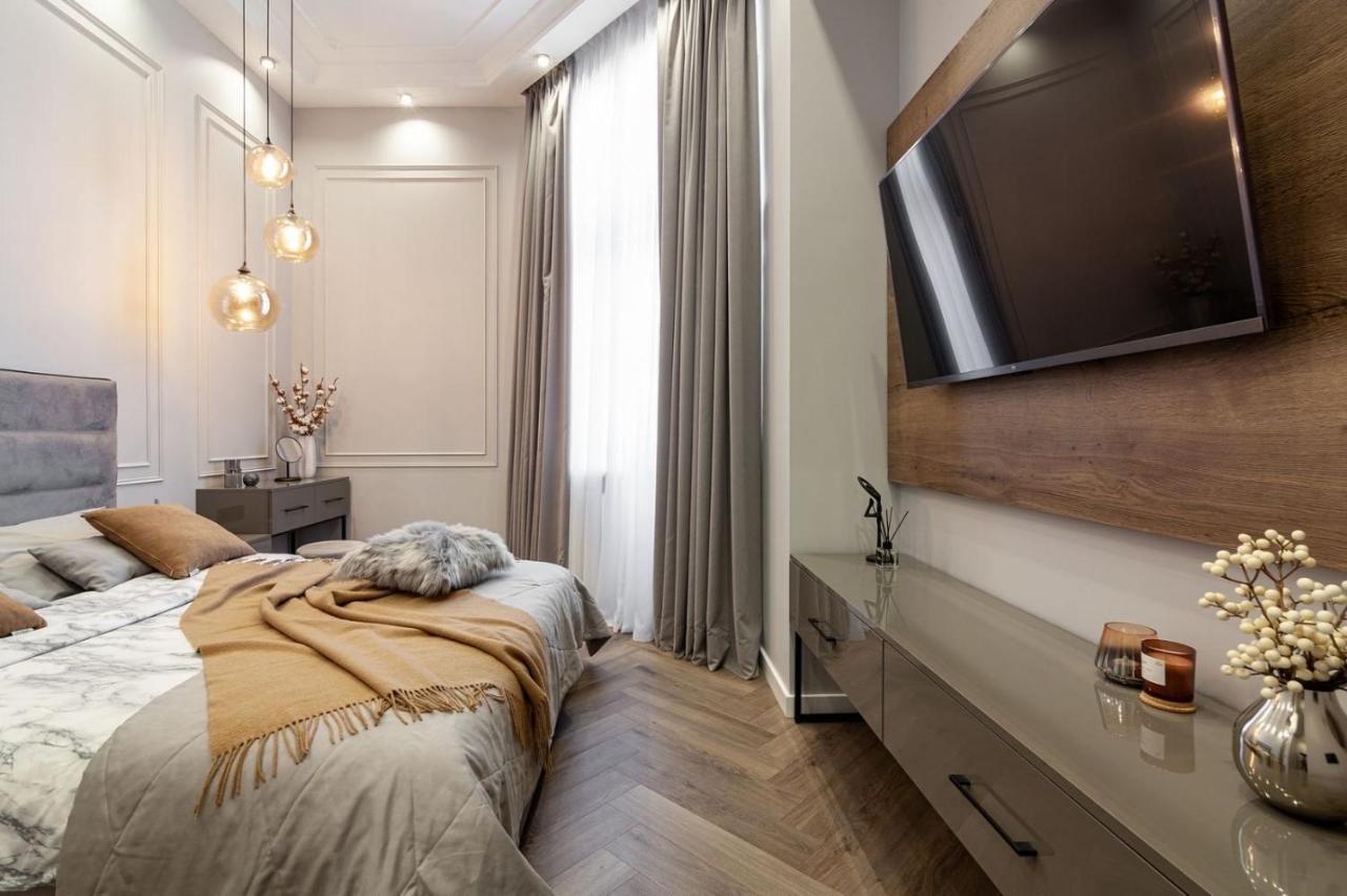 Кості Левицького 11 Lviv Ngoại thất bức ảnh