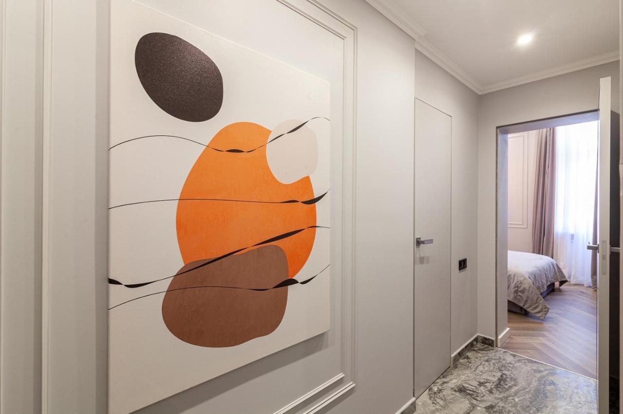 Кості Левицького 11 Lviv Ngoại thất bức ảnh